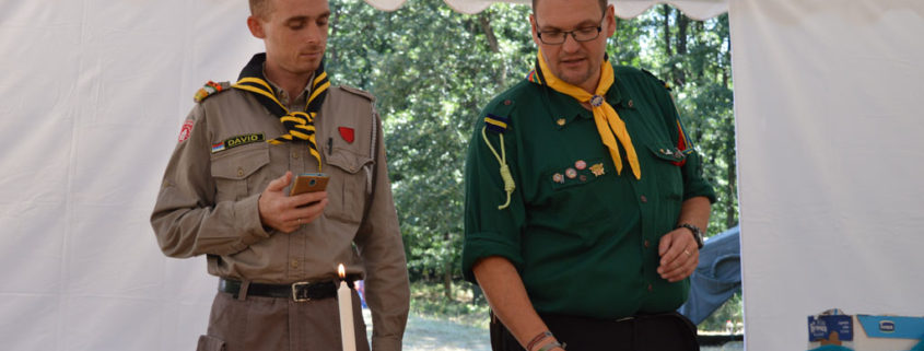 Peter-Bo istentiszteletet tart Szerbiában